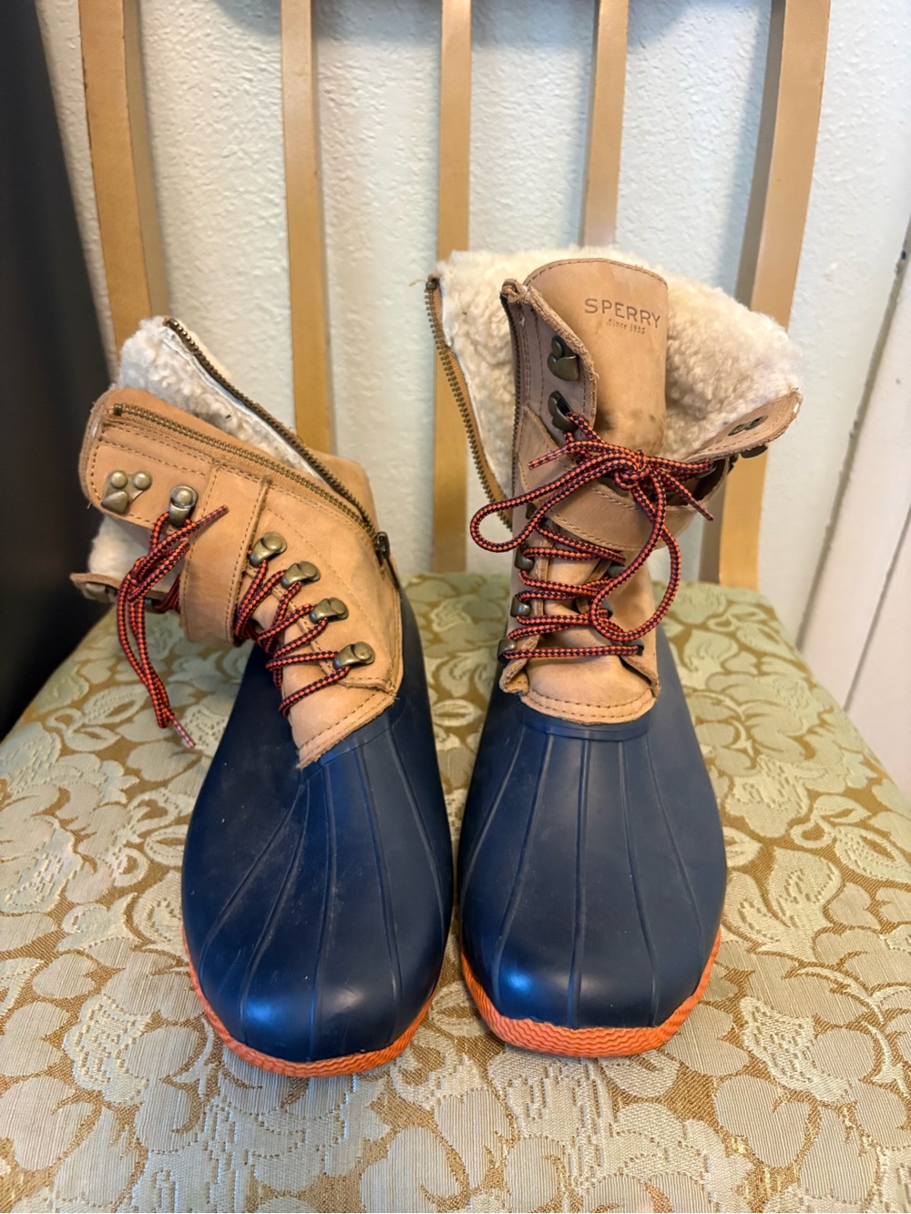 Sperry Shearwater Women’s Blue & Tan Duck Boots